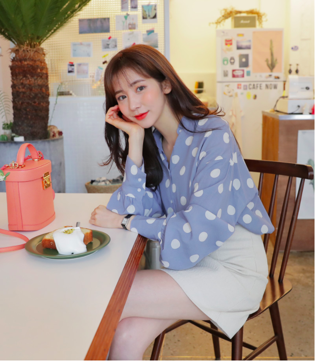 Gợi ý đầu tuần diện đồ màu xanh baby cho nàng công sở trẻ, xinh hết nấc