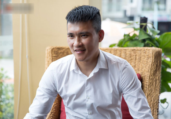 Lê Công Vinh: Tôi chỉ cảm thấy yêu vợ mỗi ngày một nhiều hơn Lê Công Vinh: Tôi chỉ cảm thấy yêu vợ mỗi ngày một nhiều hơn