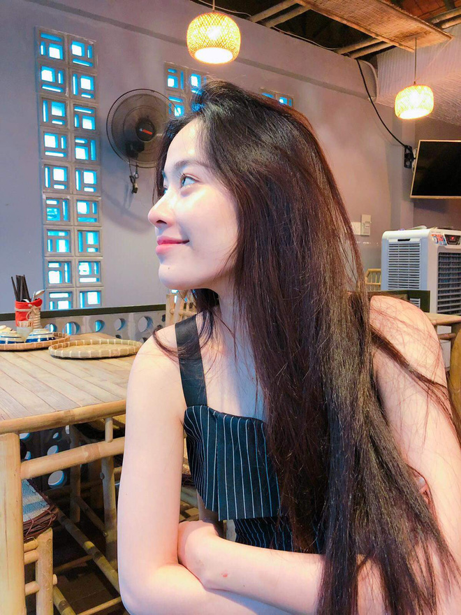 Nam Em phản ứng yếu ớt giữa tâm bão chỉ trích vì tố tình Trường Giang