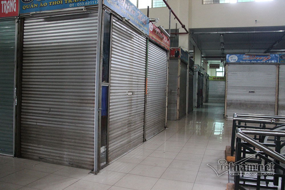 Tiểu thương chợ Hạ Long đồng loạt đóng cửa phản đối tăng phí