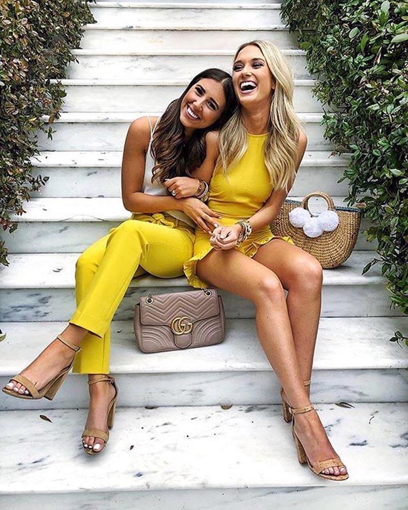 Nhờ Tăng Thanh Hà và loạt sao lăng xê, màu vàng giờ đã hot hơn cả tím!