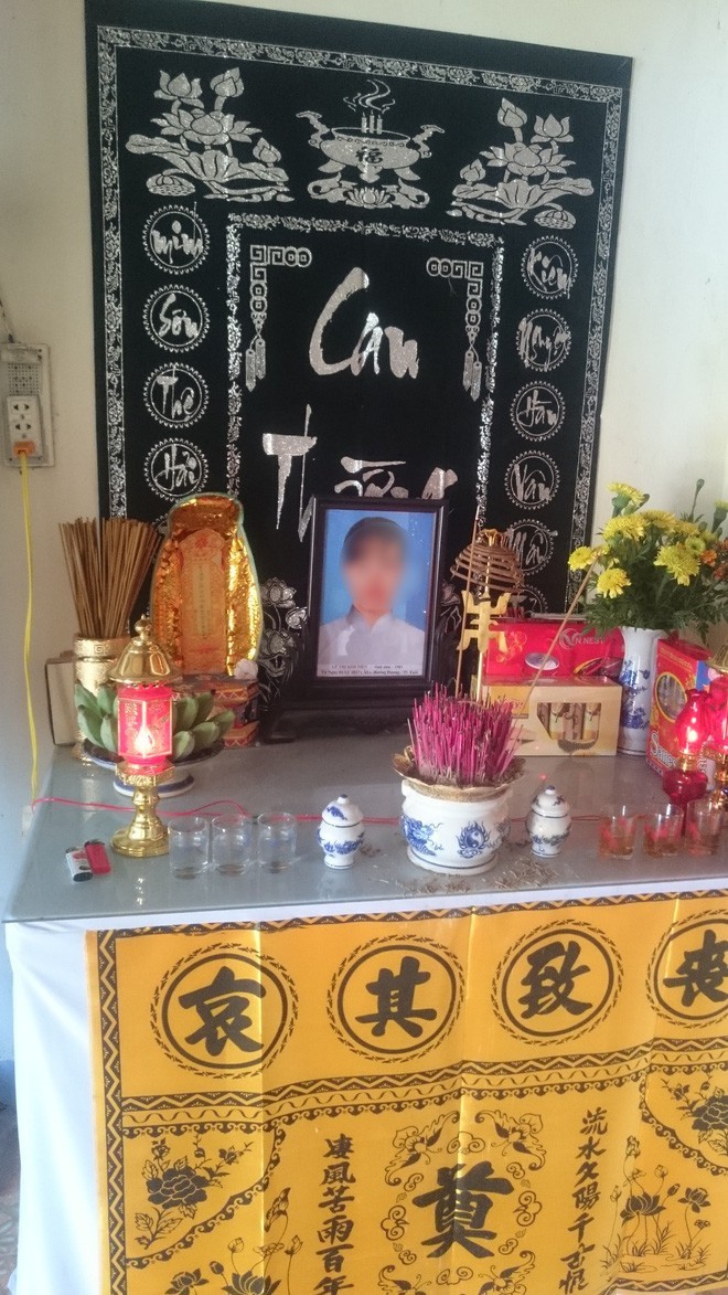 Cuộc sống gà trống nuôi con sau ngày nữ giáo viên bị ung thư, giành giật sự sống từng ngày để sinh con qua đời