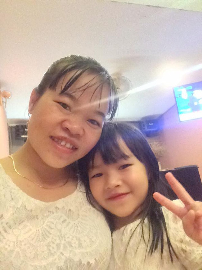 Cuộc sống gà trống nuôi con sau ngày nữ giáo viên bị ung thư, giành giật sự sống từng ngày để sinh con qua đời