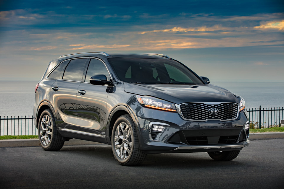 Kia Sorento 2019 giá từ 26.000 USD tại Mỹ