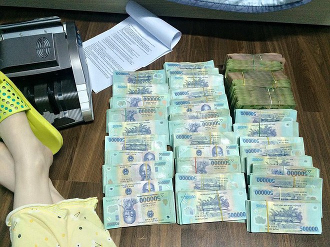 Phụ nữ thông minh sẽ không bao giờ chia sẻ những điều này lên mạng xã hội để tránh tan cửa nát nhà