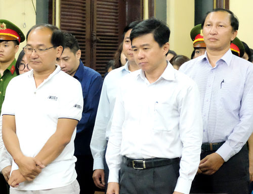 Nguyên tổng giám đốc Navibank lĩnh 13 năm tù