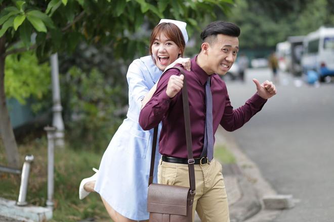 Kỷ niệm 800 ngày yêu nhau, Trấn Thành chỉ nói một câu đã khiến Hari Won cười tít mắt Kỷ niệm 800 ngày yêu nhau, Trấn Thành chỉ nói một câu đã khiến Hari Won cười tít mắt