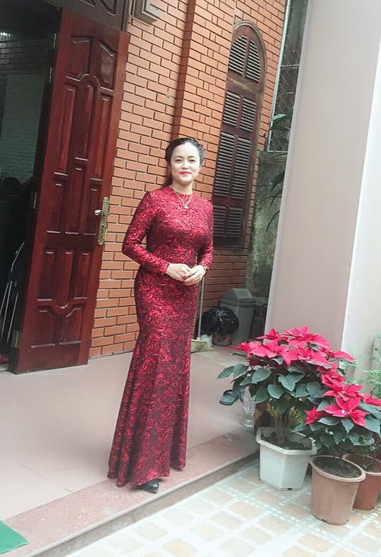 Con gái thi nhau khoe các mẹ tuổi phụ huynh nhưng diện mạo học sinh, chứng minh thanh xuân bất chấp thời gian là có thực!