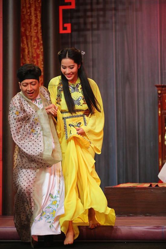 Trường Giang và những cuộc tình: Gã đào hoa hay kẻ lăng nhăng của showbiz Việt?