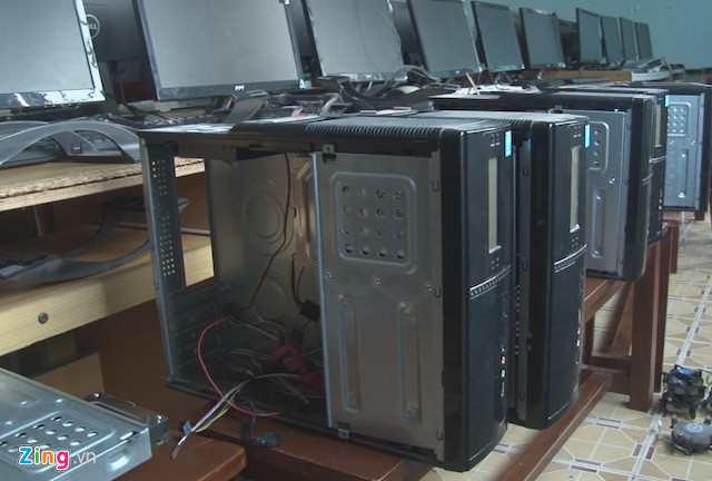 Trộm đột nhập trường học, lấy 25 bo mạch máy tính