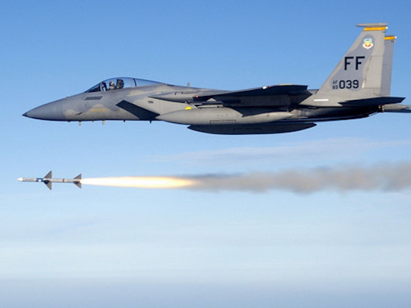 Rộ tin Mỹ đề xuất cho Đài Loan thuê F-15 ứng phó Trung Quốc