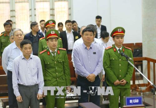 Ông Đinh La Thăng: Bị cáo không thể mất trí như thế được