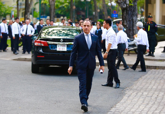 Nhiều đoàn ngoại giao đến viếng cố Thủ tướng Phan Văn Khải