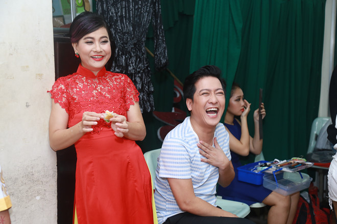 Cát Phượng chỉ trích Nam Em công khai yêu Trường Giang vì lý do này?