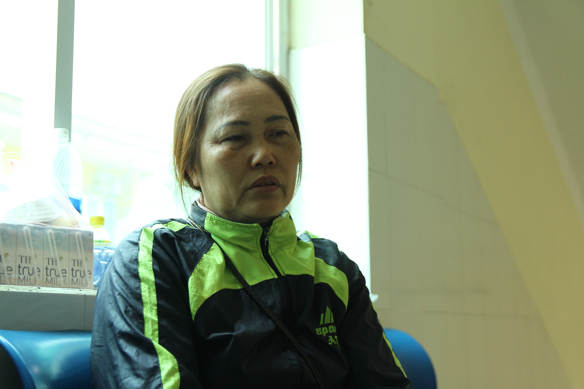 Nghi do mâu thuẫn bạn bè, cô gái xinh đẹp bị tẩm xăng thiêu sống trong lúc ngủ, mức độ bỏng toàn thân 92%