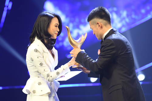 Mỹ Tâm đoạt cú đúp tại giải Cống hiến 2018