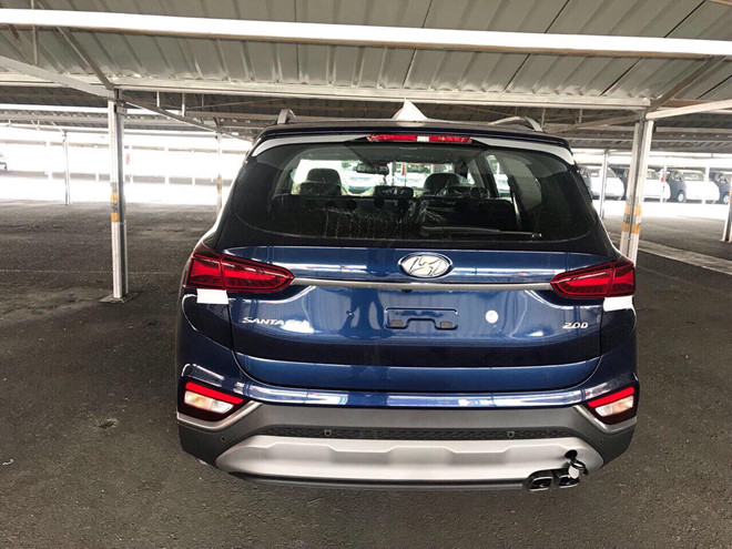 Hyundai Santa Fe 2019 xuất hiện tại Việt Nam