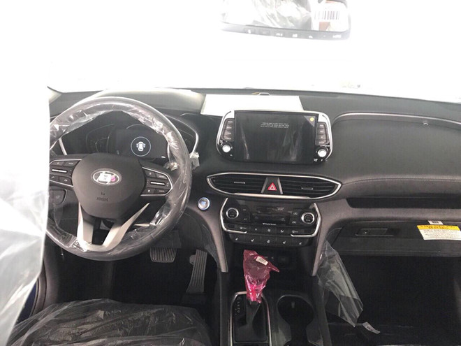 Hyundai Santa Fe 2019 xuất hiện tại Việt Nam