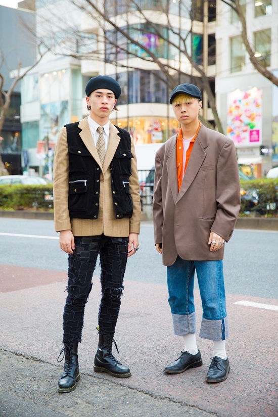 Giới trẻ mặc nổi loạn trên đường phố Tokyo