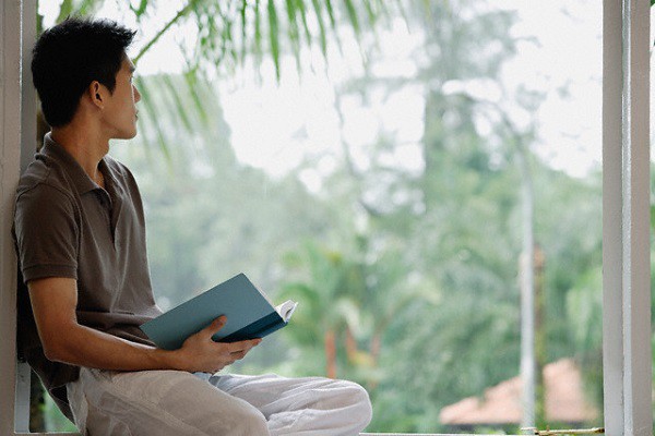 Từ sau khi có con, vợ luôn từ chối và gắt gỏng mỗi khi động chạm chuyện chăn gối