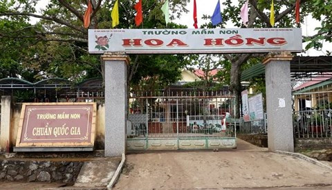 Giáo viên bị phụ huynh đánh vì không cho đón con trước giờ quy định