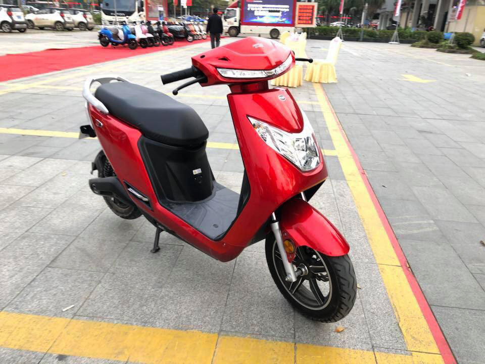 Honda H1 - xe máy điện giá 40 triệu sắp về Việt Nam Honda H1 - xe máy điện giá 40 triệu sắp về Việt Nam