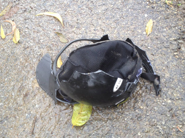 Nghịch tử dùng mũ bảo hiểm đánh chết mẹ già