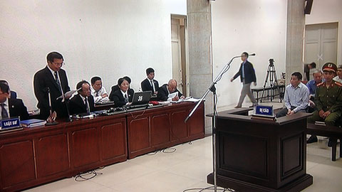 Bí ẩn số tiền đưa - nhận trong vụ án Đinh La Thăng