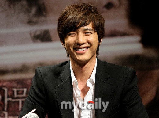 Won Bin: Chàng trai tỉnh lẻ với tuổi thơ cơ cực trở thành thánh sống được bao người săn đón bỗng dưng ở ẩn gần cả thập kỉ