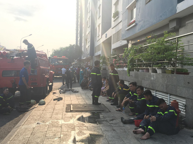 Lời kể của nhân chứng vụ cháy làm 13 người chết: Hơn 2 tiếng bị mắc kẹt trong căn phòng khói, chúng tôi chỉ nghĩ đến cái chết