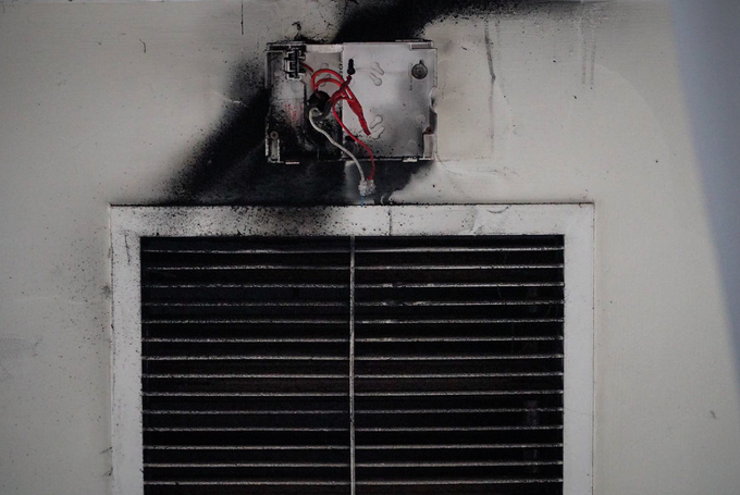 Bên trong chung cư Carina sau vụ cháy làm 13 người chết