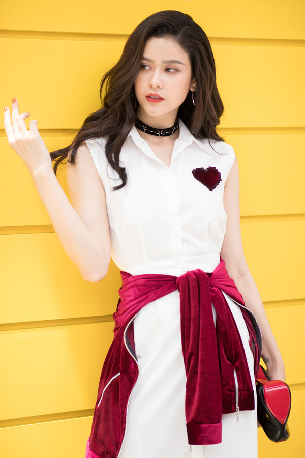 Phong cách thời trang trẻ trung của bà mẹ một con Trương Quỳnh Anh