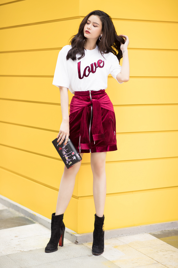 Phong cách thời trang trẻ trung của bà mẹ một con Trương Quỳnh Anh