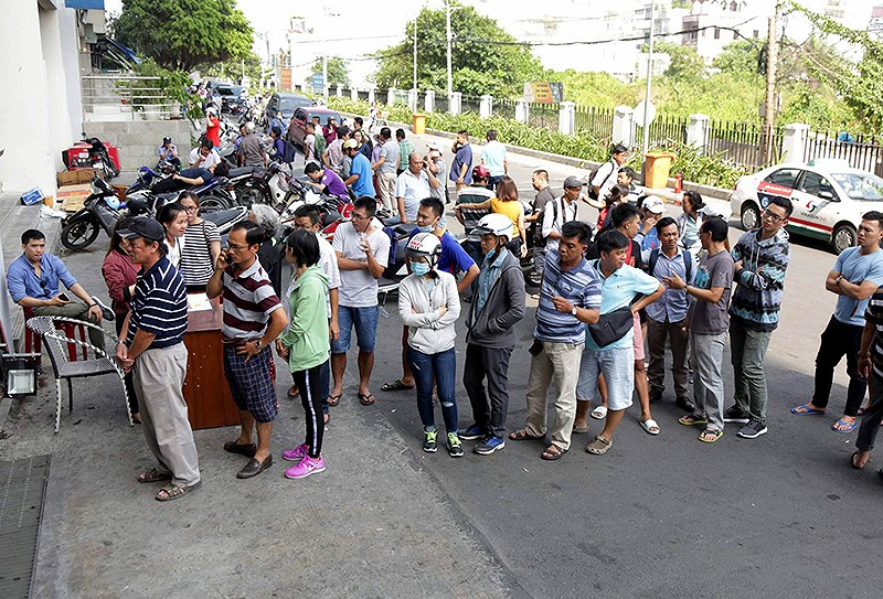 Trưa nay, cư dân Carina đã được xuống hầm lấy lại xe