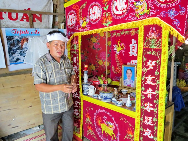 Vụ em trai tự đào huyệt chôn xác chị ruột trong nhà: Sự thật bất ngờ đến nhói lòng