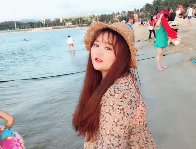 Chuyện tình đũa lệch của nàng béo 115 kg và người yêu hot boy