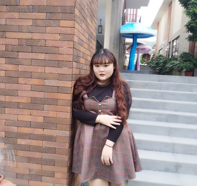 Chuyện tình đũa lệch của nàng béo 115 kg và người yêu hot boy