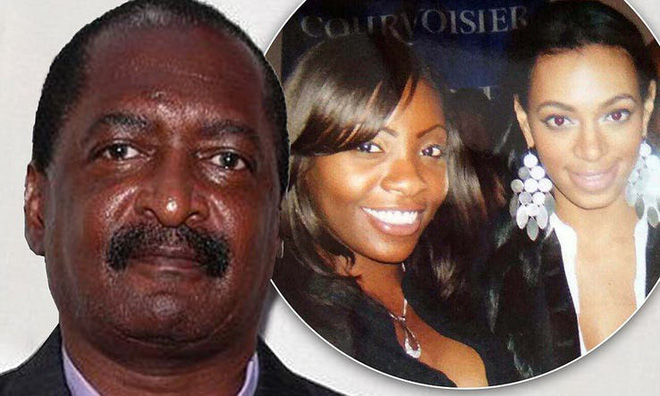 Bí ẩn chuyện các siêu sao chi tiền để mẹ của con họ trở nên tàng hình trước công chúng