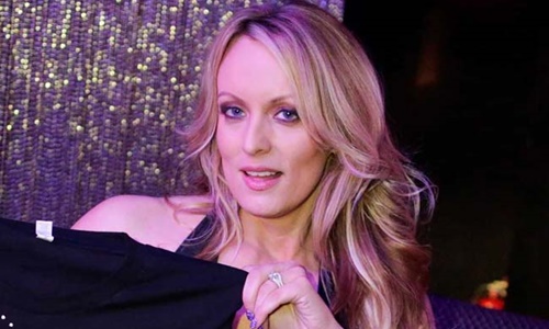 Sao khiêu dâm Mỹ sẽ kể về mối quan hệ với Trump trên truyền hình