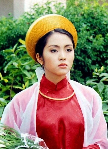 Biến đổi nhan sắc Tăng Thanh Hà sau 15 năm vào showbiz