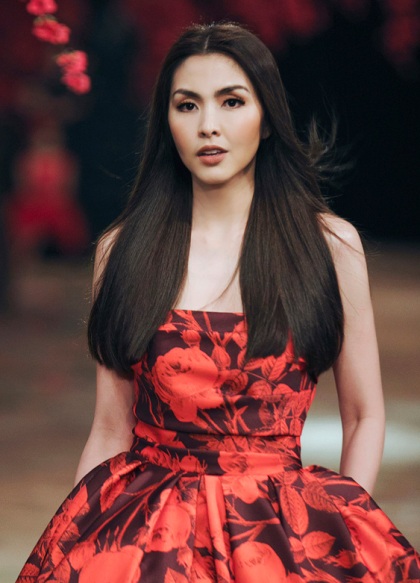 Biến đổi nhan sắc Tăng Thanh Hà sau 15 năm vào showbiz