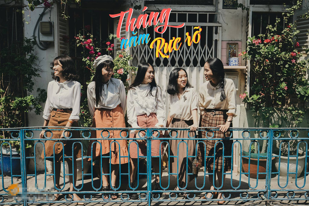 Ảnh kỷ yếu phong cách Tháng năm rực rỡ của 10X Sài Gòn