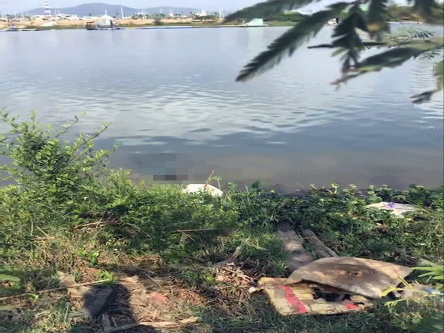 Đà Nẵng: Phát hiện thi thể nam thanh niên bên bờ sông