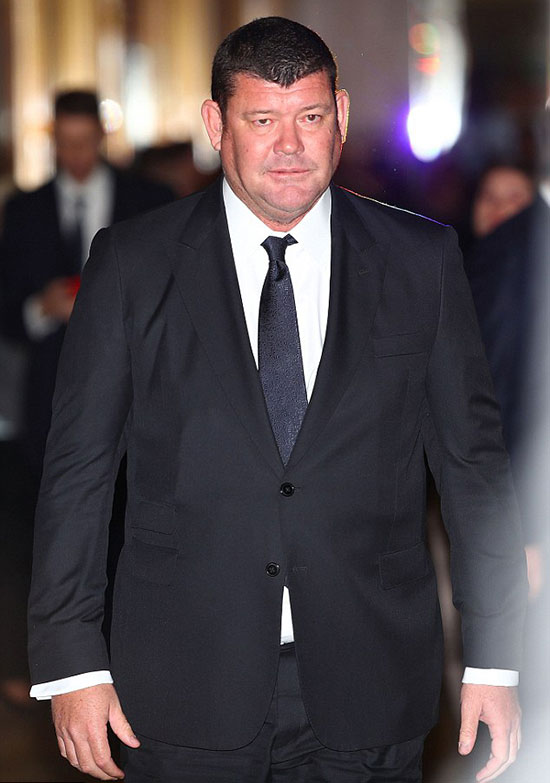 Tỷ phú sòng bài nhập viện tâm thần sau một năm chia tay Mariah Carey