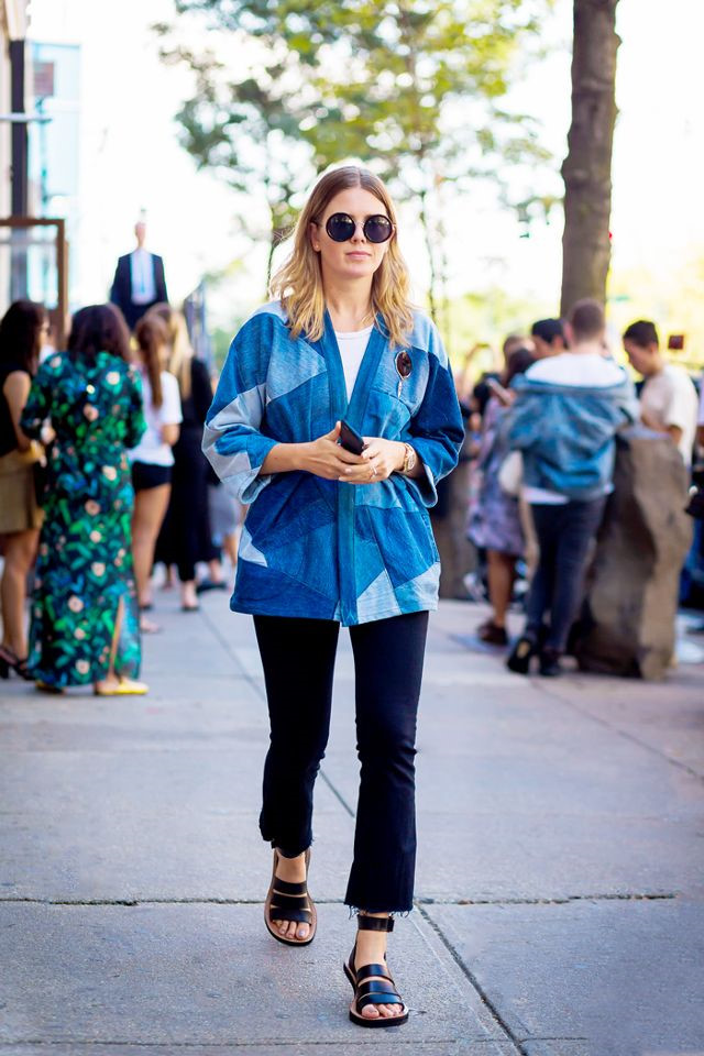 8 quy tắc mặc quần jeans lửng ống loe bạn gái nên biết