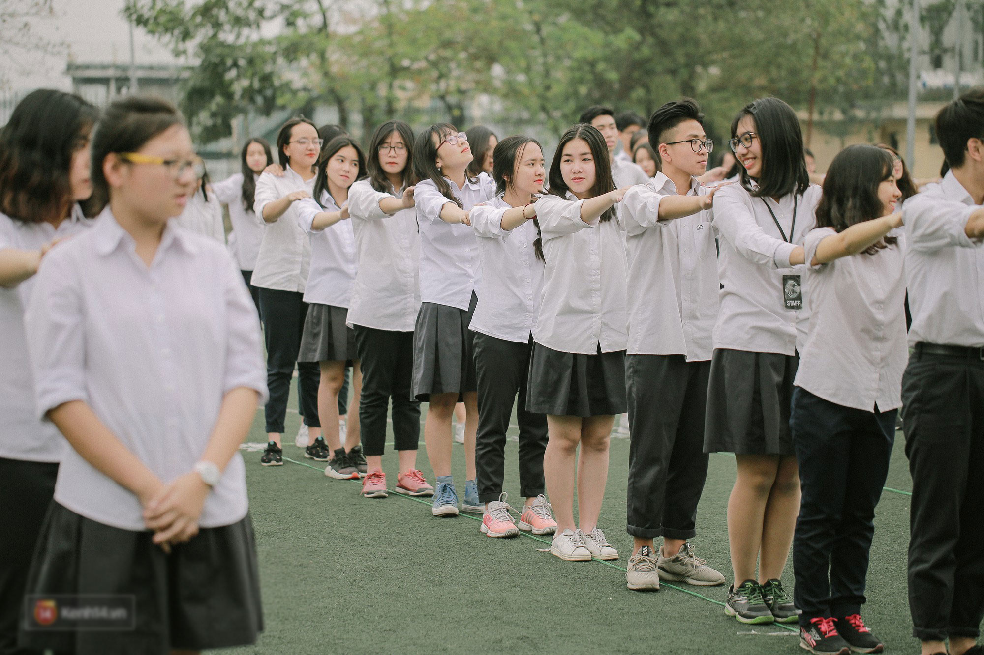 Teen Chu Văn An rạng rỡ ngày xếp chữ chia tay tuổi học trò