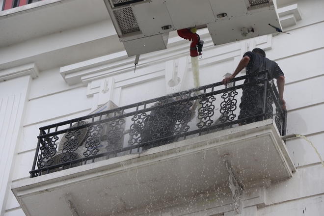 Thượng úy Cảnh sát PCCC bị đứt lìa ngón tay khi chữa cháy quán Karaoke