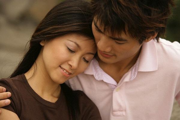 Cãi lời cha mẹ để lấy chồng nghèo, giờ đây sướng khổ cũng chẳng dám hé răng