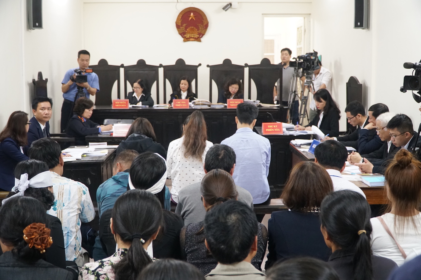 Vụ cháy quán karaoke, 13 người chết: Đề nghị bồi thường hàng tỷ đồng