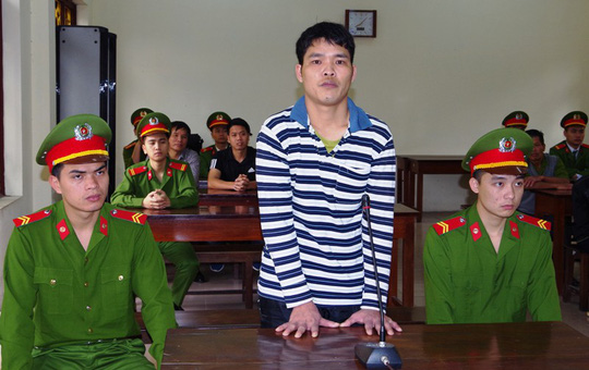 Đòi quan hệ không được, đánh chết bạn gái mới quen rồi hiếp dâm